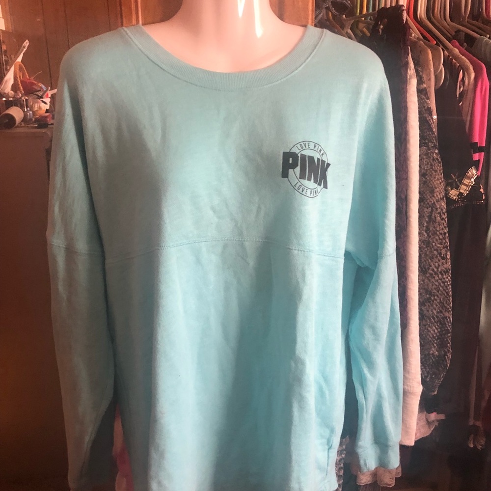 Vs pink top